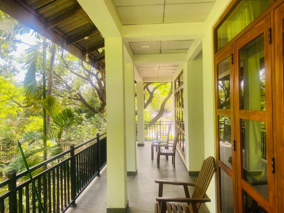 דמבולה Girilena Resort מראה חיצוני תמונה